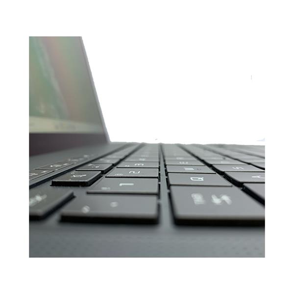 ROG ZEPHYRUS ULTRA9 185H (8) Frame.jpg